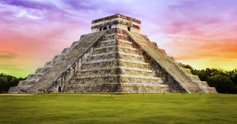 pyramids in mexico
